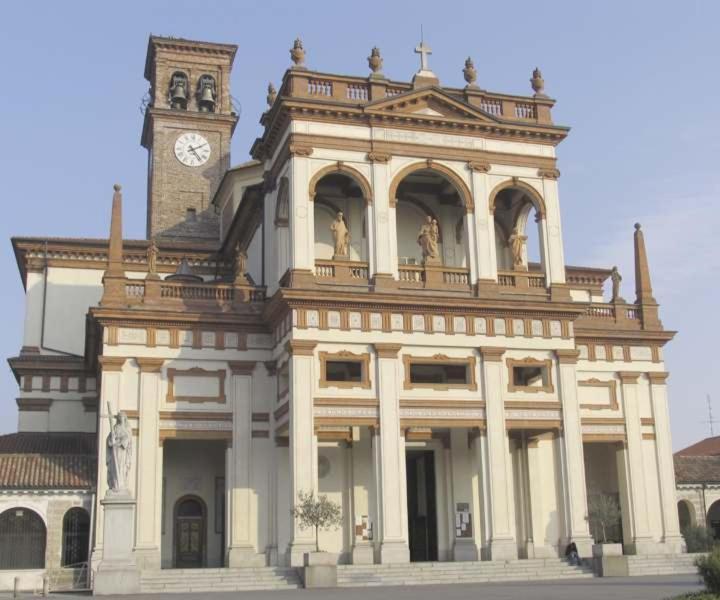 Hotel Il Pino Garlasco Bagian luar foto
