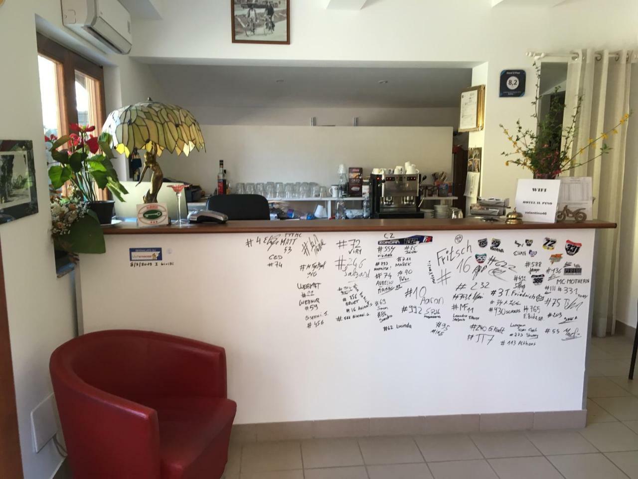 Hotel Il Pino Garlasco Bagian luar foto